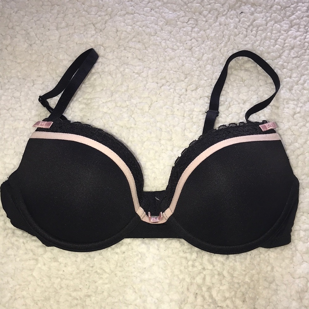 Lace trim Black & Pink Bra 32B
